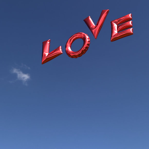 蓝天背景下的“爱”气球图片下载