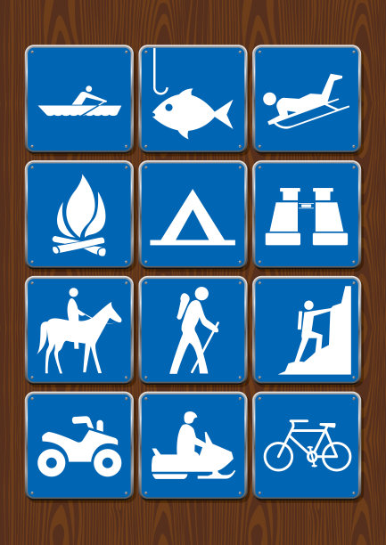 户外活动的集合图标:划船，钓鱼，篝火，露营，双筒望远镜，骑马，徒步旅行，爬山，摩托车，自行车。木制背景上的蓝色图标图片下载