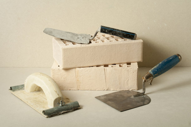 用砖块建造工具。免费空间。建筑和改造的概念。图片下载