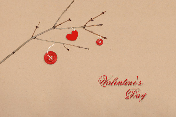 创意情人节概念照片。红心象征爱情或约会。情人节。图片下载