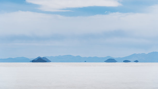 沙漠图片素材ID：305583054