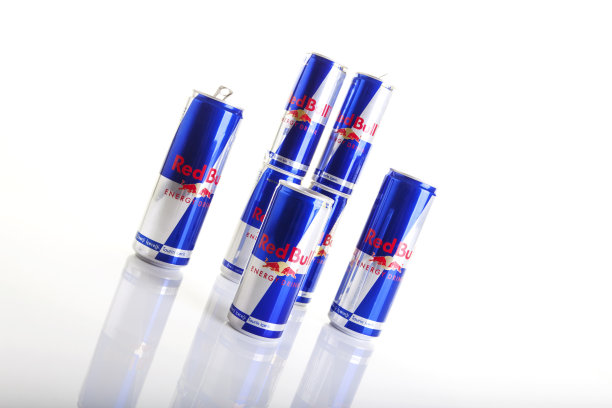 红牛能量饮料。图片下载