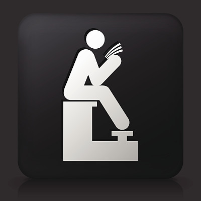 黑色方形纽扣和擦鞋油图片下载