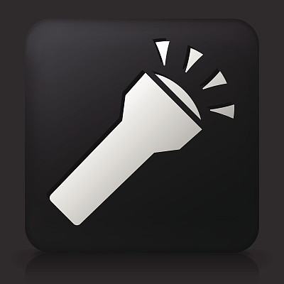 黑色方形按钮与手电筒图标图片下载