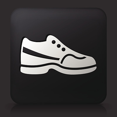 黑色方形按钮与运动鞋图片下载