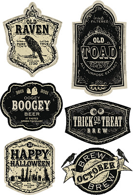 一套有趣的老式万圣节啤酒标签图片下载