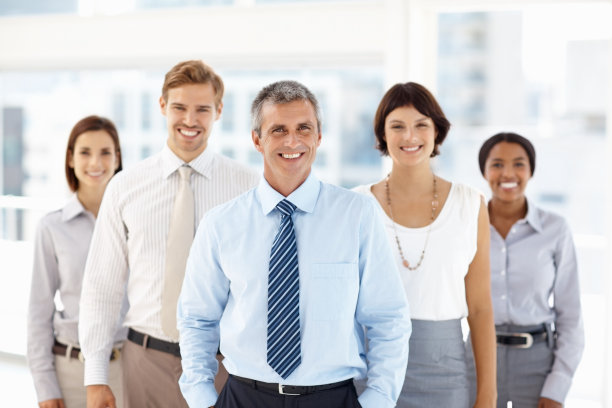 微笑的商务专家团队图片下载