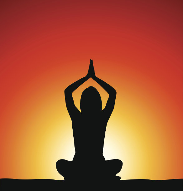 在日出前做瑜伽的女人图片下载