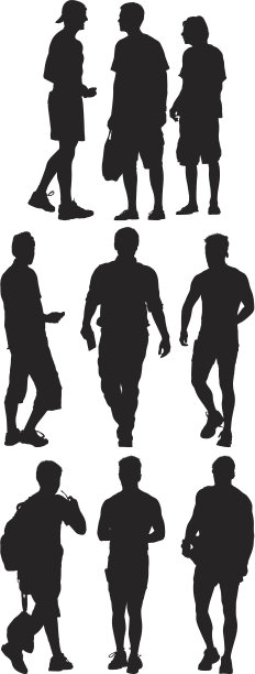 男人穿短裤图片下载