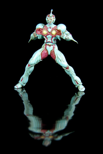 胸部的武器。图片下载