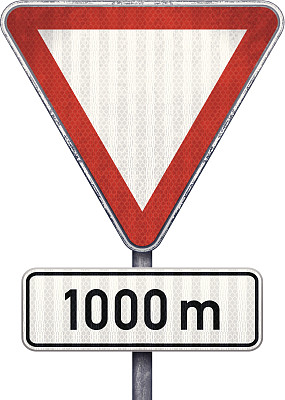 空白三角形路标前方1000米有危险图片下载