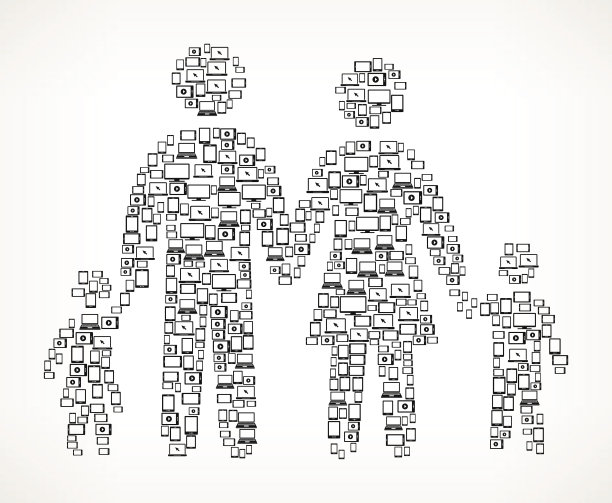 家庭数字屏幕和智能手机版税免费矢量艺术图片下载