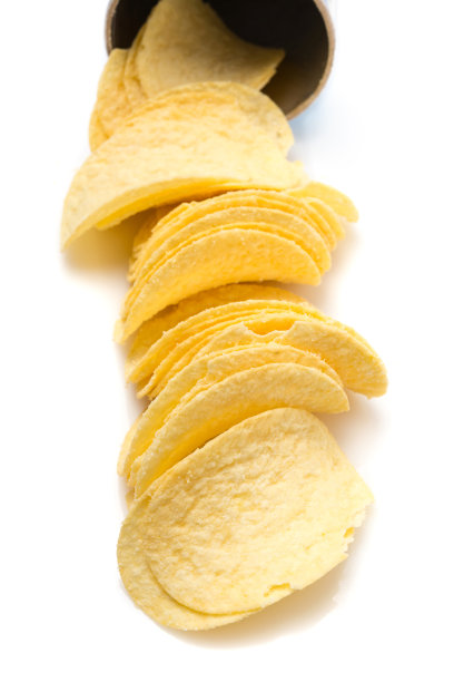 薯片从罐头里出来图片下载