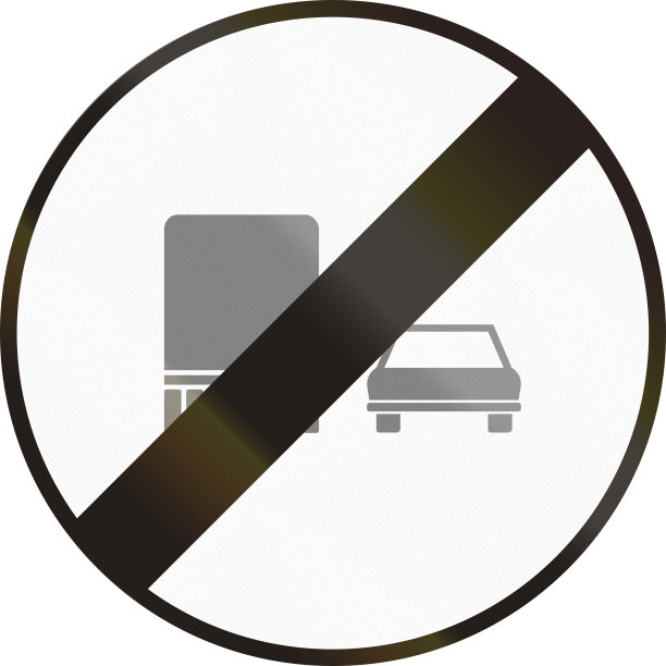 匈牙利法规路标-禁止卡车超车图片下载