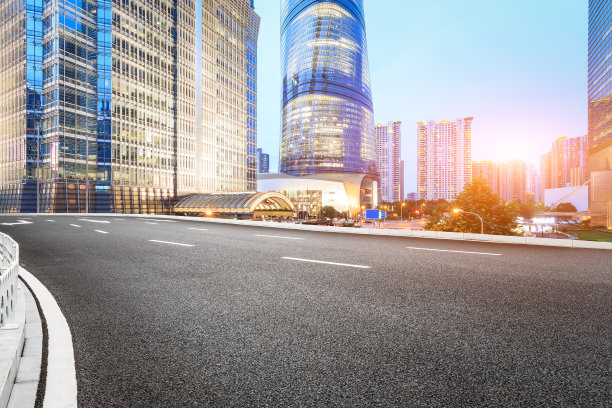 上海陆家嘴商业金融中心柏油路图片下载