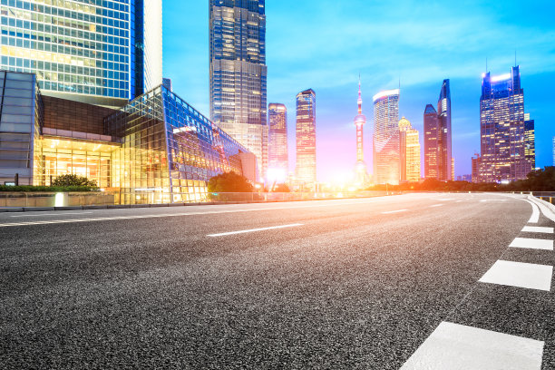 上海陆家嘴商业金融中心柏油路图片下载