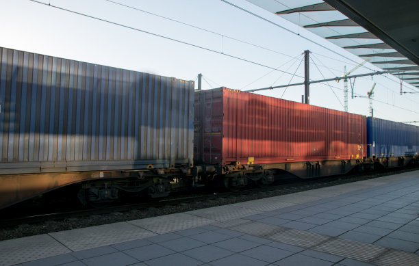 集装箱列车图片下载