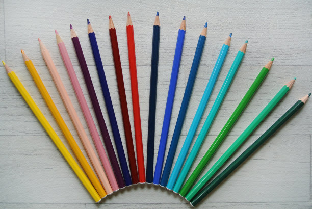 彩色铅笔图片下载