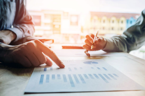 商务人士会议规划战略分析概念图片下载