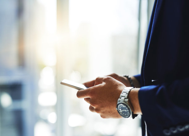 拨他的号码，然后把号码写出来图片下载