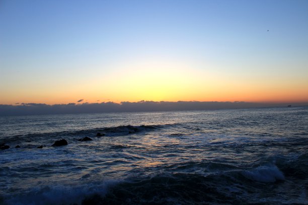 韩国东海的日出图片下载