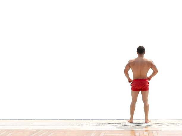 肌肉发达的男人回来图片下载