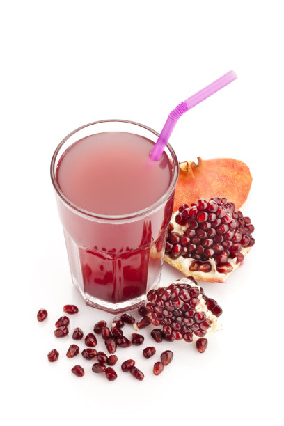 石榴汁玻璃孤立在白色背景图片下载
