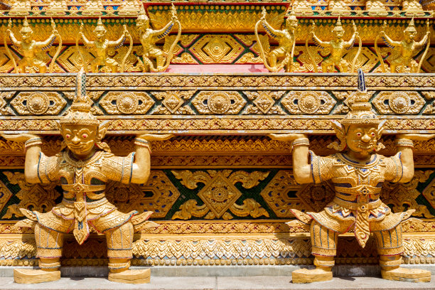攀牙/泰国，邦良寺佛塔素材图片
