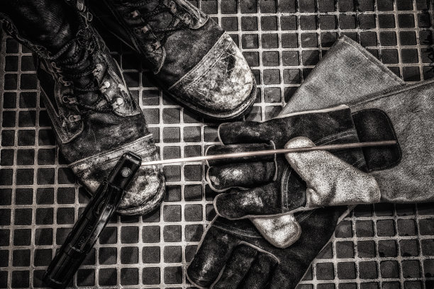 焊接长手套、靴子图片下载