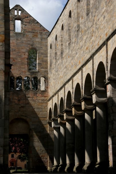 Paulinzella寺遗址图片下载