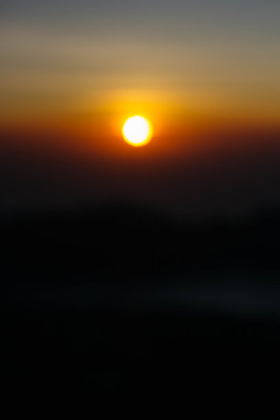 褪色的日出图片下载