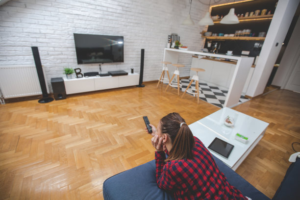 看电视图片下载