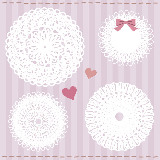 一套白色蕾丝桌布图片下载