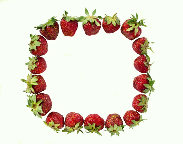 白色背景上的草莓框。隔离。副本的空间。图片下载