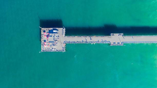 加州新港海滩码头图片下载