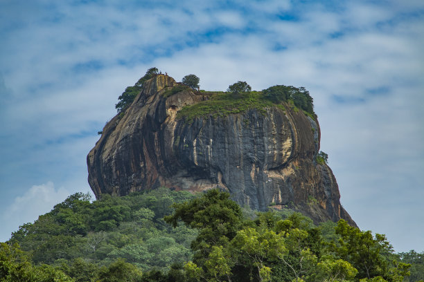 斯里兰卡马塔莱的西格里亚岩石堡垒图片下载