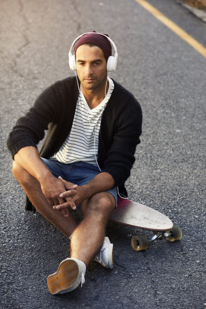 酷的家伙上图片下载