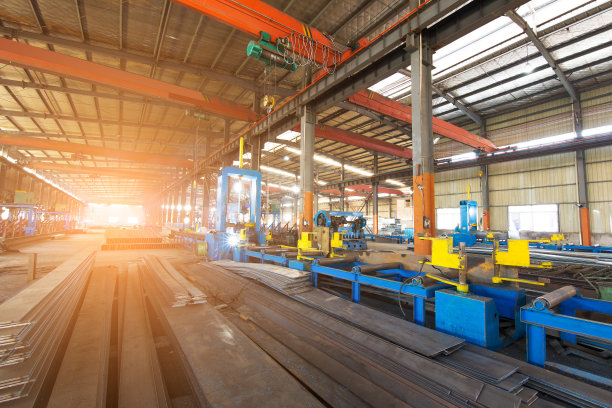 大型钢材加工厂素材图片