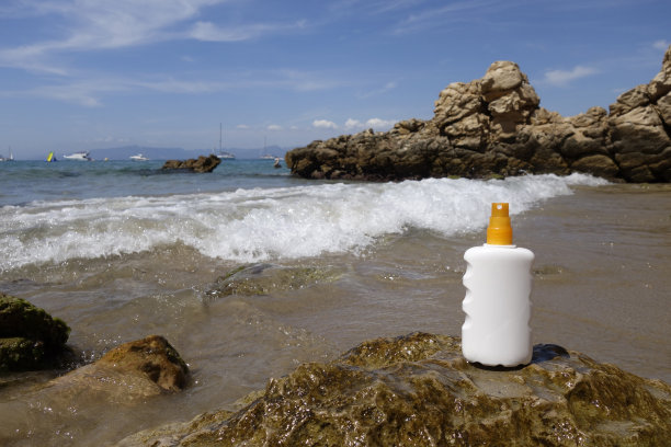 防晒喷雾图片下载