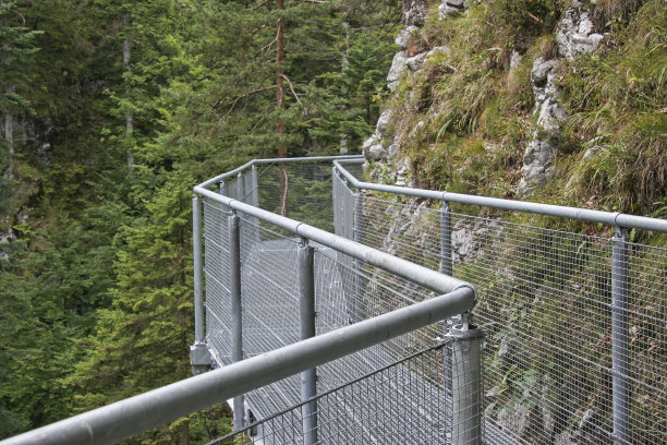 密滕瓦尔德附近的铁路图片下载