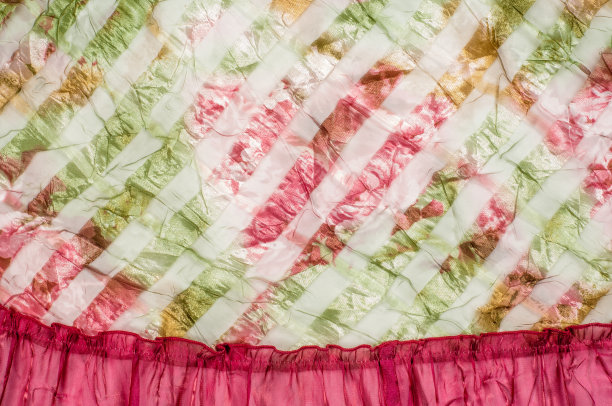 织物纹理背景。真丝雪纺条纹颜色图片下载