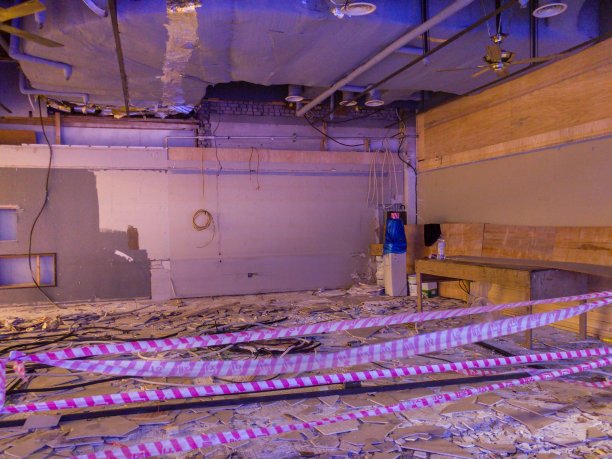 破碎的空间图片下载