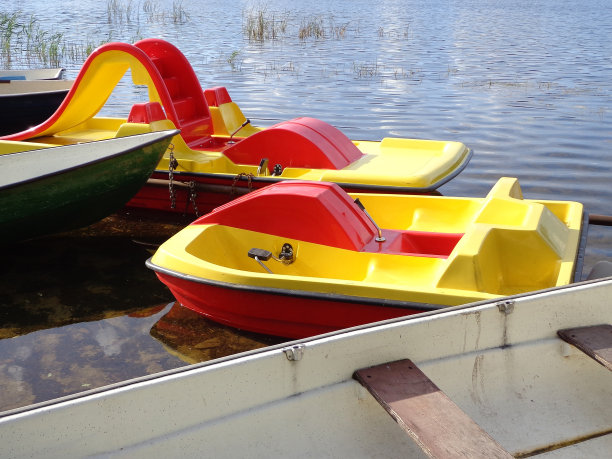 小船和明桨船图片下载