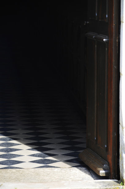 教堂的门图片下载