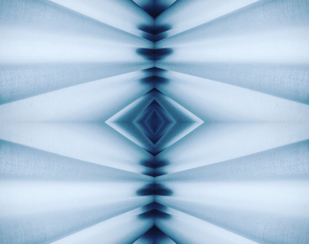 蓝色和白色抽象背景图片下载