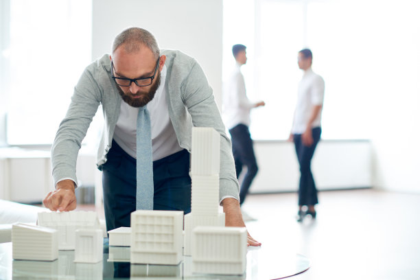 集中建筑师对建筑项目的思考图片下载