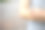健康问题。特写亚洲女孩抓她发痒的手臂素材图片