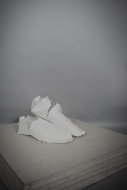 纸的鞋子图片下载