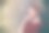 灰色背景上的女人肖像图片下载