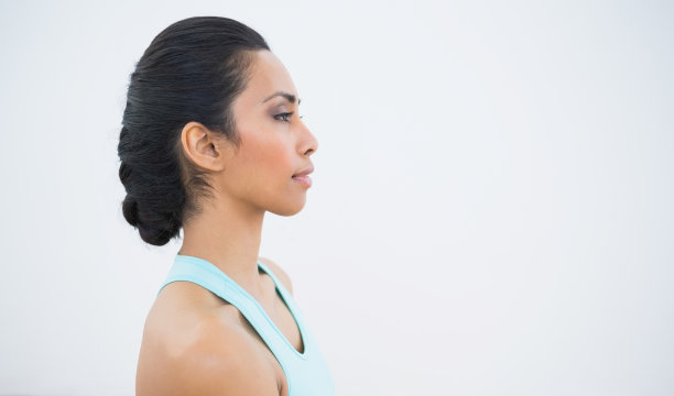 内容运动女性沉思图片下载